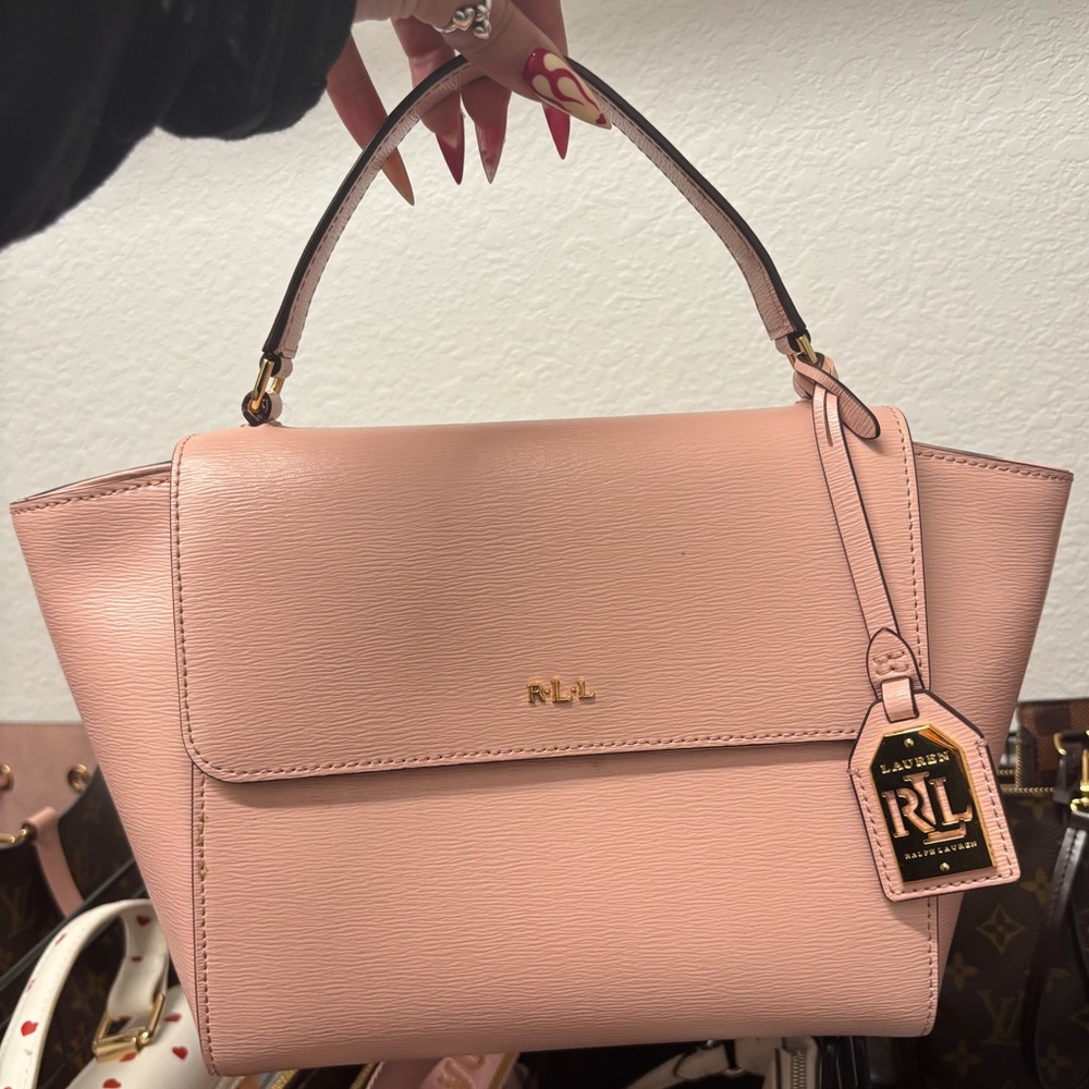 Baby Pink Ralph Lauren bag, It comes with a strap to turn into a crossbody!